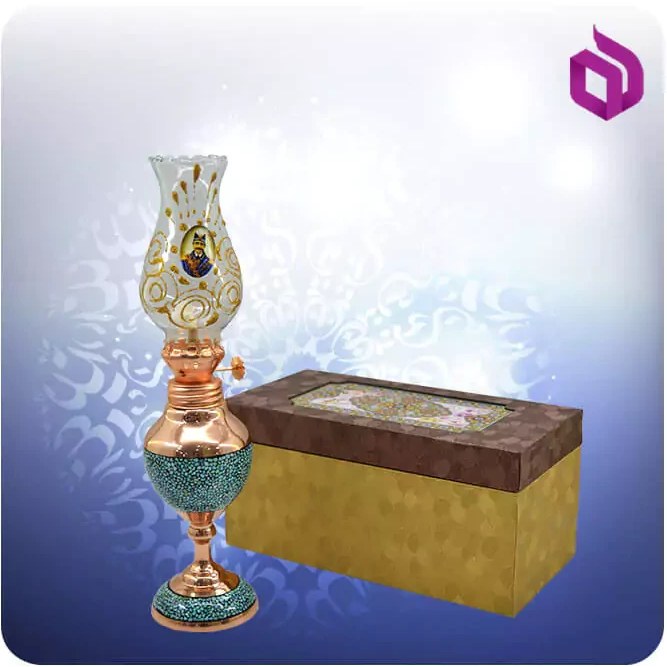 چراغ نفتی فرانسوی مس و فیروزه کوب شمائی با جعبه ام دی اف گالینگور