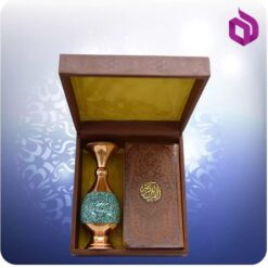قرآن پالتويی چرم با گلدان مس و فیروزه 16 سانتی متری