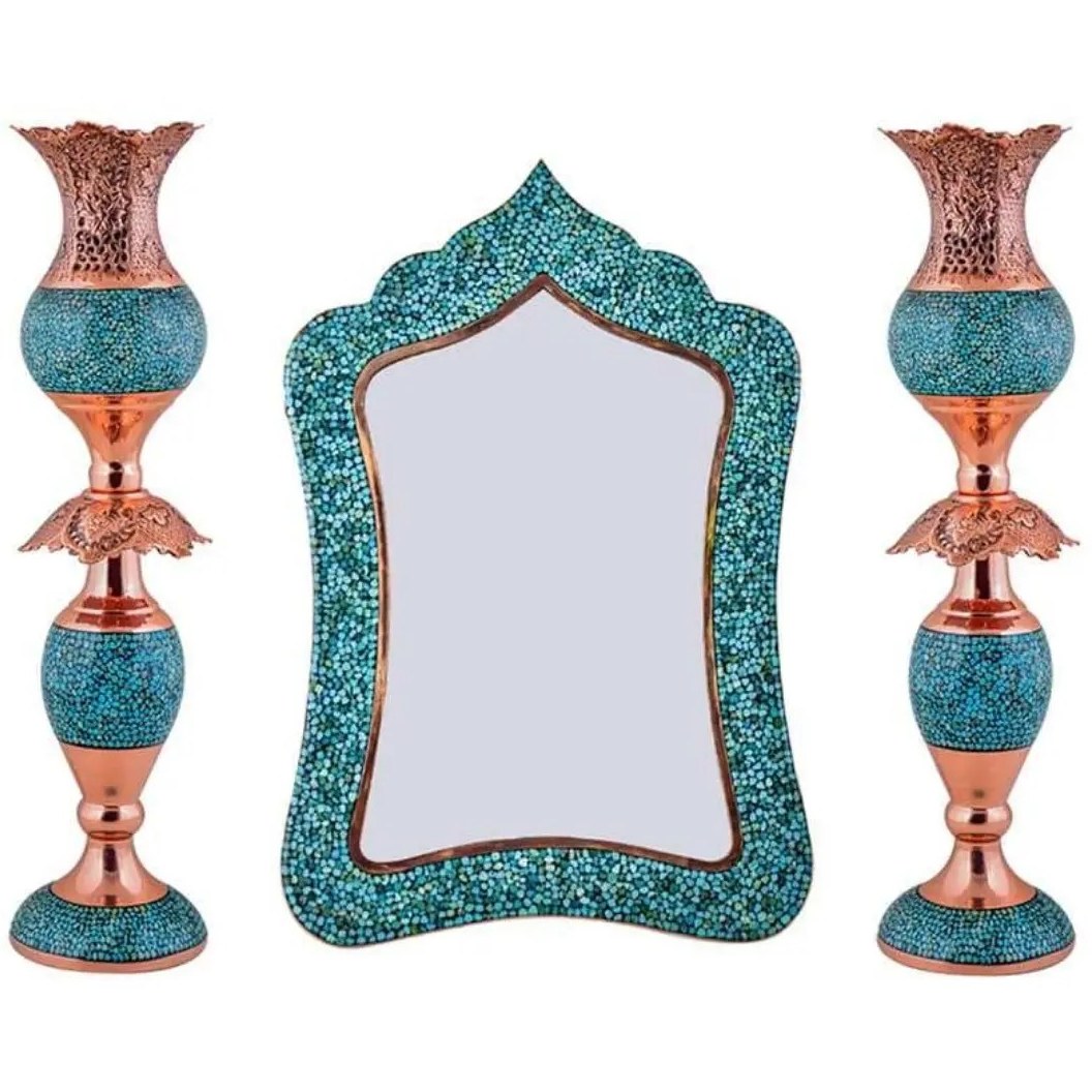 ست سه تکه لاله و آینه 36 سانتی مس و فیروزه کوبی نیشابور قلم زنی شده و لب شبکه ای دکوری و هفت سین اینه و شمعدان سایروس