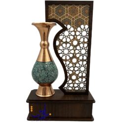 تندیس چوبی و گلدان فیروزه کوبی
