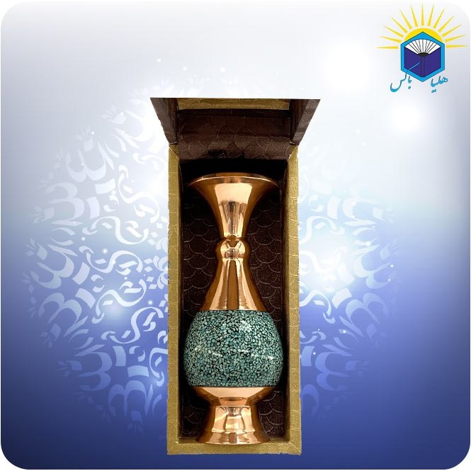 گلدان مس و فیروزه کوبی آقاجانی طرح صراحی ۱۶ سانتی با جعبه گالینگور MDF