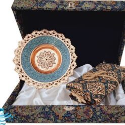 ست هدیه بشقاب فیروزه کوبی و رومیزی قلمکاری