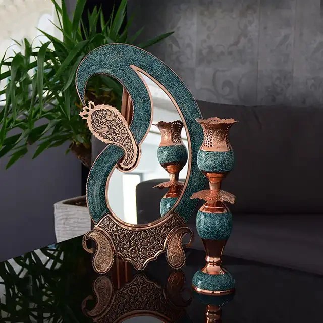 آینه فیروزه کوبی مدل تاج دار