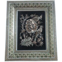 تابلو قلمزنی با قاب خاتم